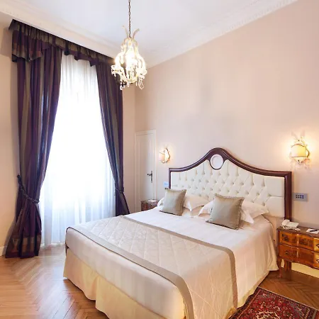 Grand Hotel 5*