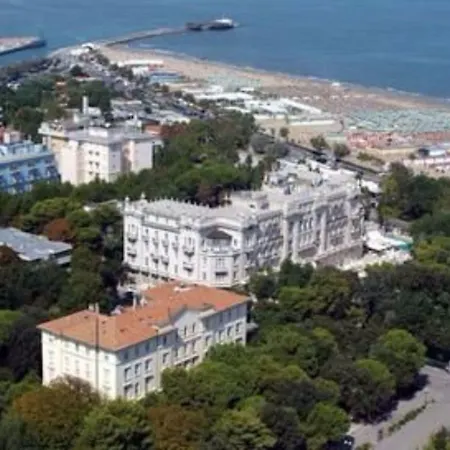 Grand 5* Rimini