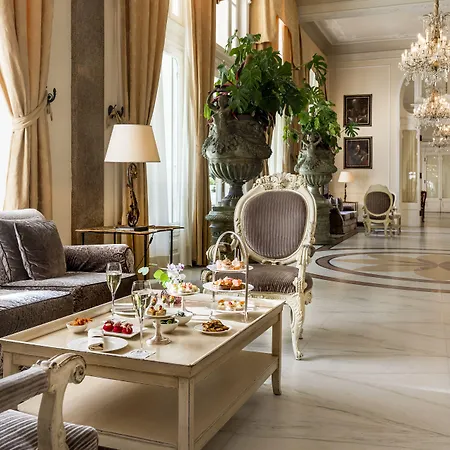 Grand 5* Rimini
