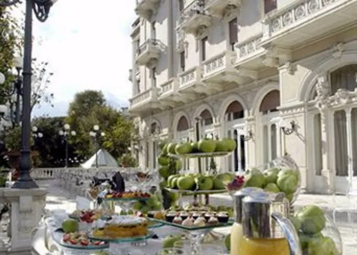 Grand Hotel 5*