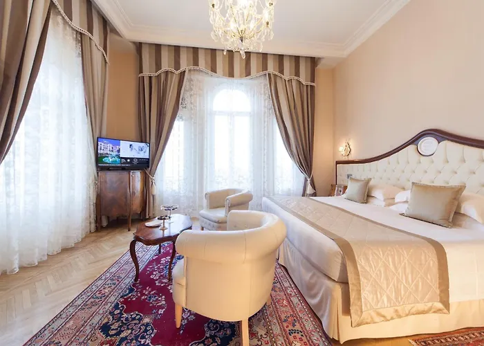 Grand 5* ريميني