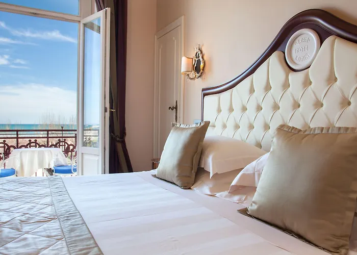 فندق Grand 5*