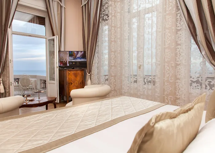 فندق Grand 5*